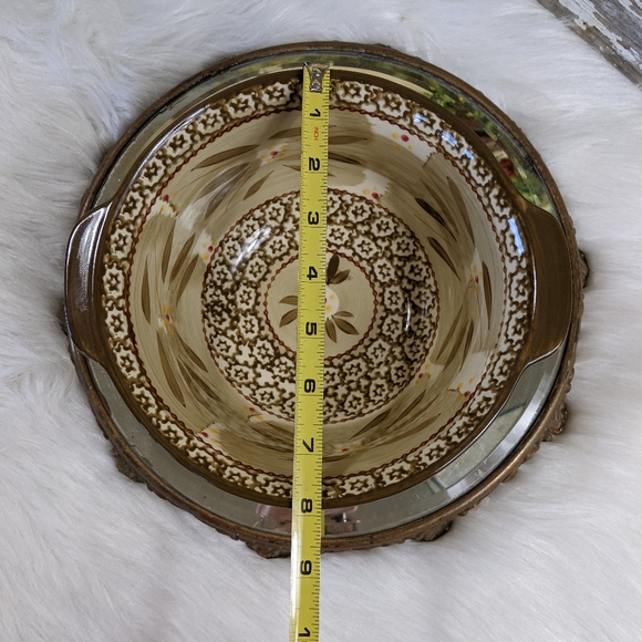 Temptations Tara Old World Mixing Bowl 1.5 Qt - Picture 4 of 7